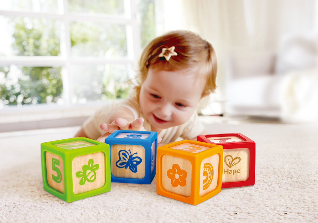 Hape Puupalikat silikonireunalla 4 kpl